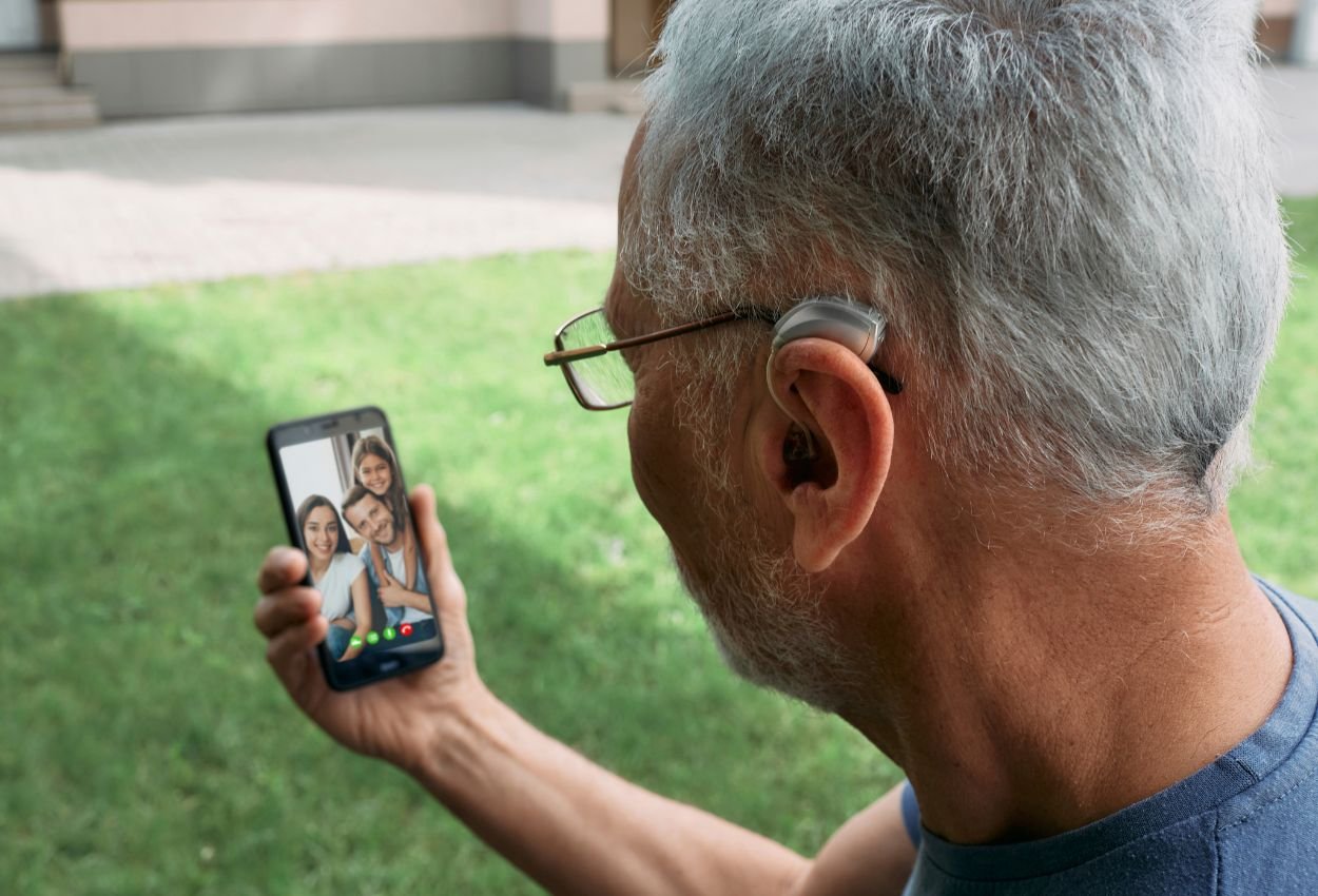 You are currently viewing L’avenir des appareils auditifs : la technologie Bluetooth