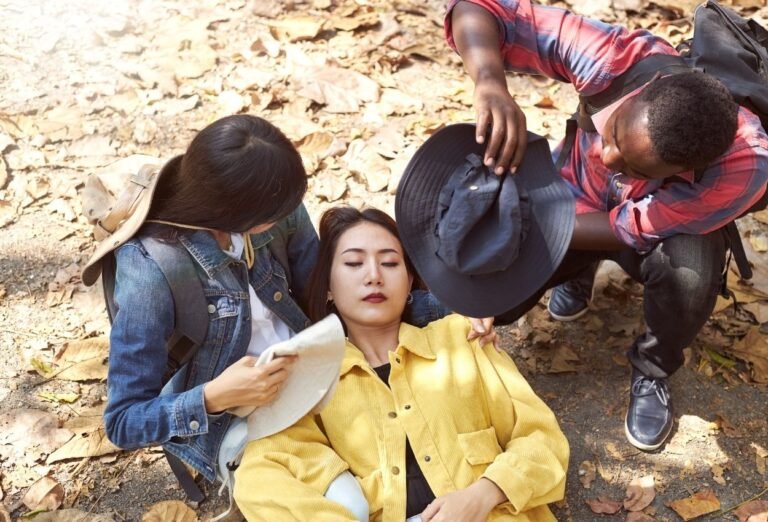 geste qui sauvent, malaise cardiaque, detresse cardiaque, DAE Défibrillateur Automatisé Externe, malaise vagal