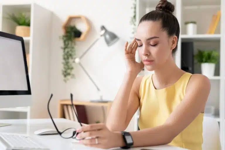 migraines et problèmes de vue maux de tête et troubles visuels, santé des yeux