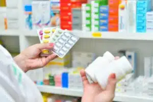 Prix des mutuelles santé hausse des prix, remboursements des médicaments et produits en pharmacie
