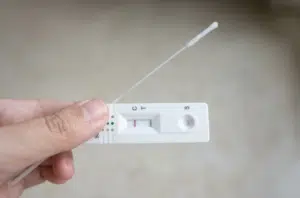 Autotest en pharmacie : test rapide de dépistage à réaliser soi-même